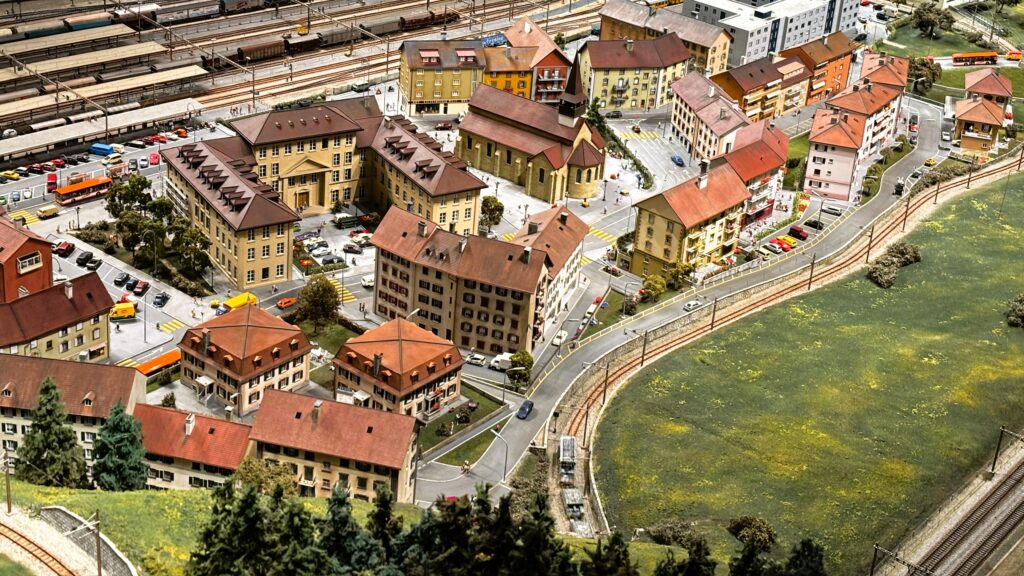 Une partie du réseau du Chemin de fer du Kaeserberg: vue de détail sur un quartier de la ville.