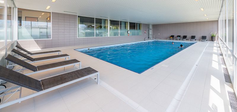 La piscine du Grand hôtel des Rasses